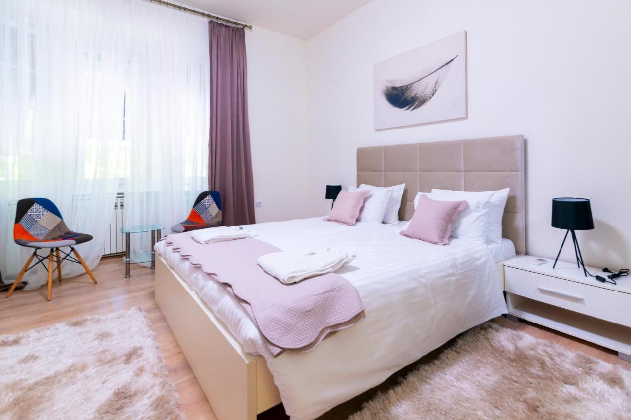 Jevrejska - Central Apartment With Free Parking Нови-Сад Экстерьер фото